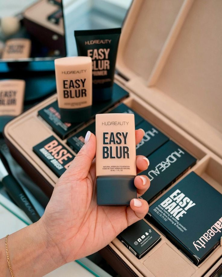 HUDA BEAUTY Easy Blur Natural Airbrush Foundation with Niacinamide